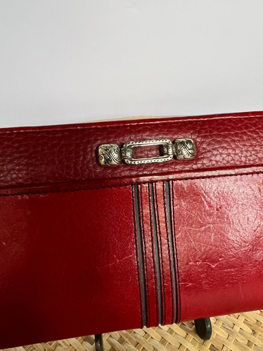 vintage Brighton red leather bifold wallet snap closure heart zip metal clasp - Picture 2 of 14